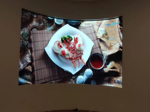 临泽室内P2.5弧形LED屏